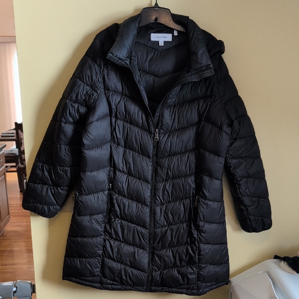 Calvin Klein Collection Women's Black Puffer Jacket